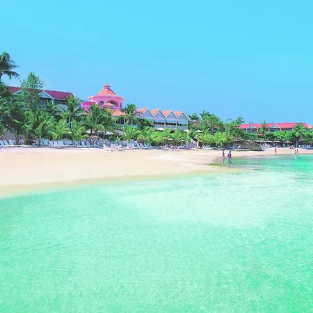 Coco Reef Resort & Spa